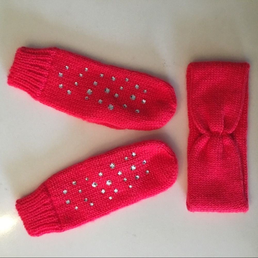 🔵 new pink knit Mittens and headband set with rhinestones
